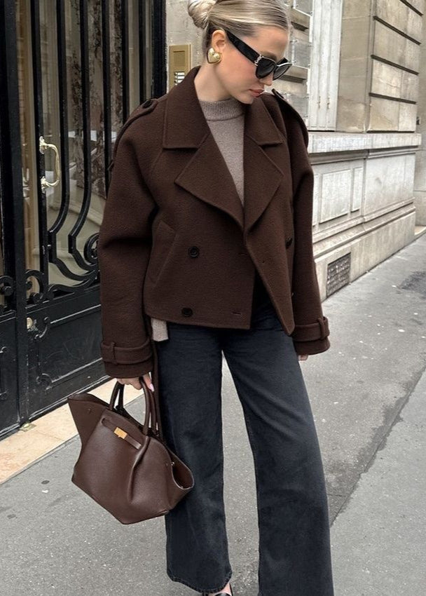 Luvik | Lyhyt villasekoite vyötärötrenssi