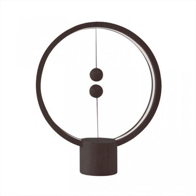 Tao - Moderne Nordisk Magnetisk Balans LED Lampe | Luvikno