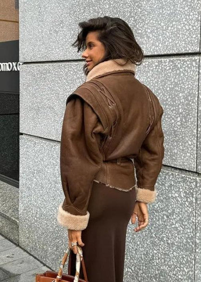 Luvik | Buckskin Kääntötakki, jossa on turkisreunus