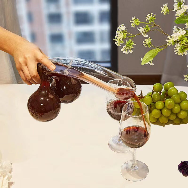 Luvikno | Unik Glasskaraffel (650 ml) – Moteinspirert Dekanter for Drikkevarer