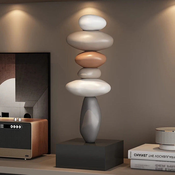 StoneBalance - Moderne stabil steinskulptur Luvikno