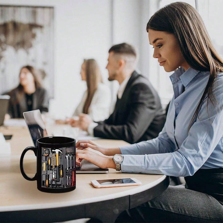 CraftMaster Precision Mug — Feire din skaperkraft med hver slurk i robust stil | Luvikno
