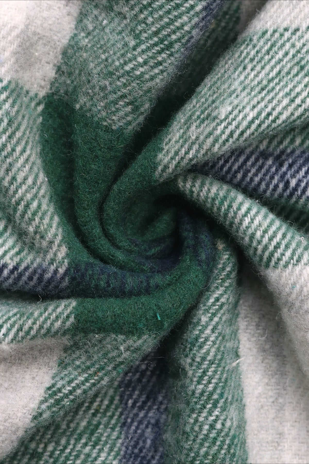 Luvik | Tarkistettu Villa Takki