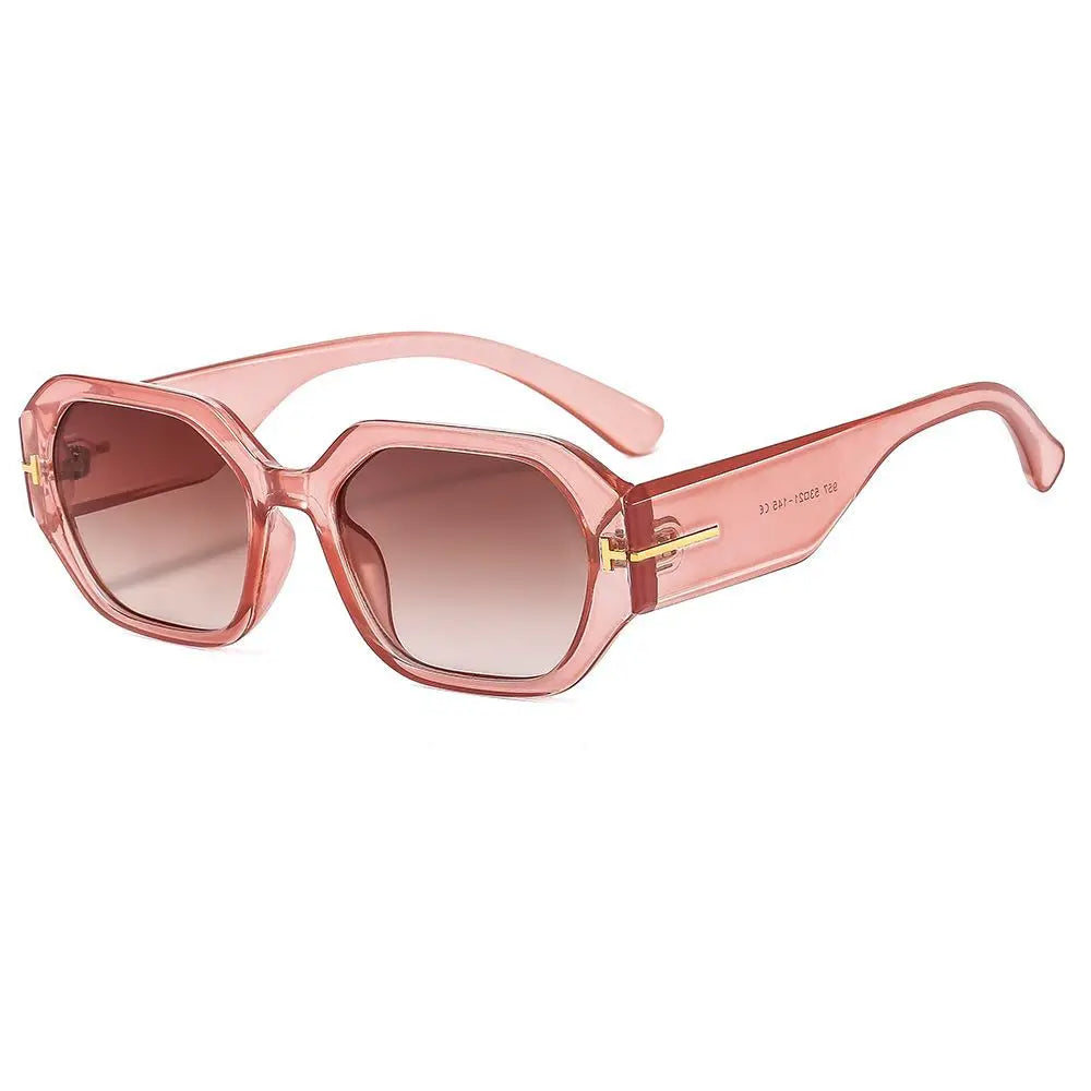 Celine Solbriller | Retro & Trendy | Luvikno