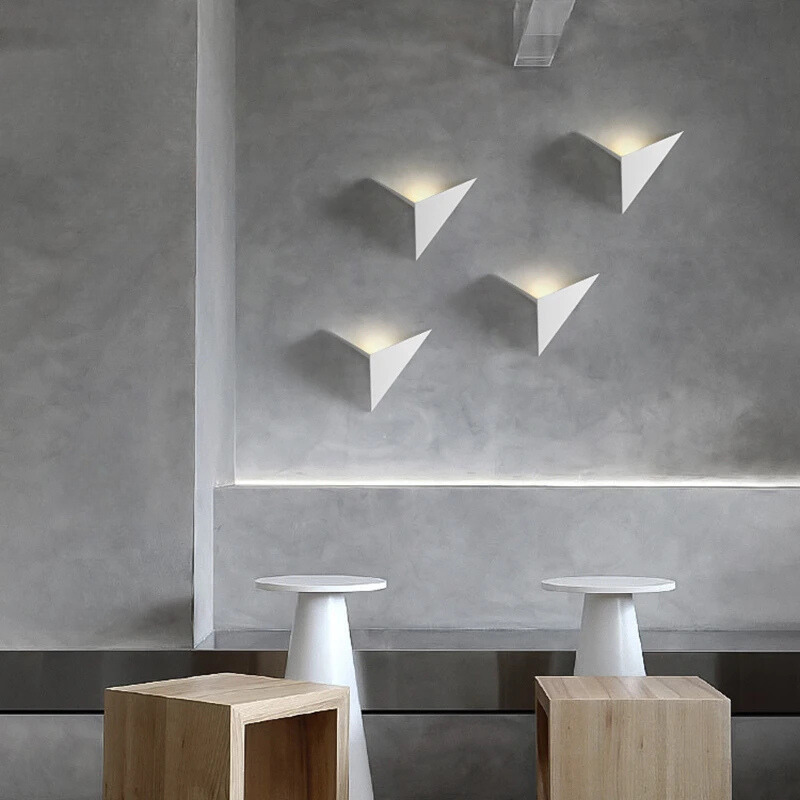 TriGlow Light - Modern LED Vegglampe 3W Luvikno