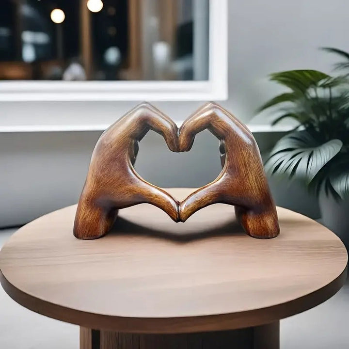 Luvikno | WoodLove - Hjerteformet Håndverk Laget av Eiketrær