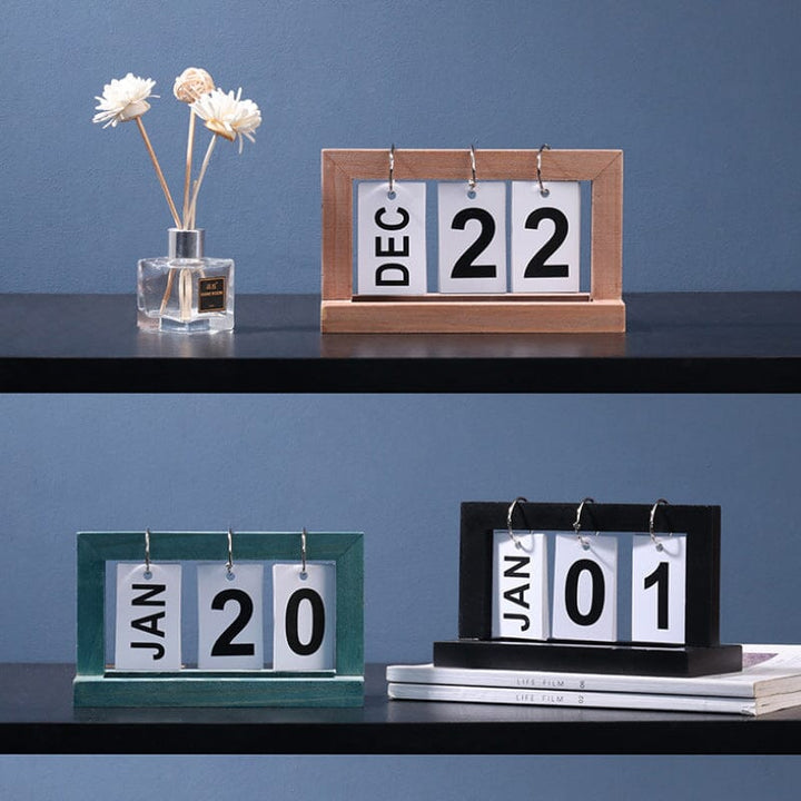 Dutch Teak Wood Skrivebordskalender | Luvikno