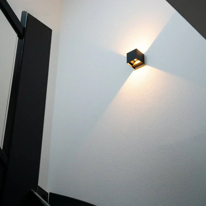 Luvikno | Luksus trådløs oppladbar vegglampe – bevegelsessensor og varm LED-belysning (2700K)