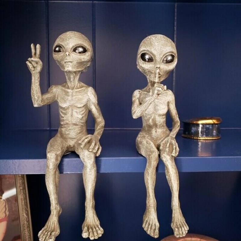 Statue Garden Alien | Luvikno