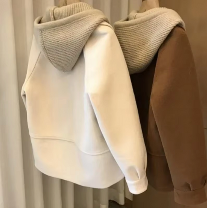 Luvik | Paksu takki hupulla