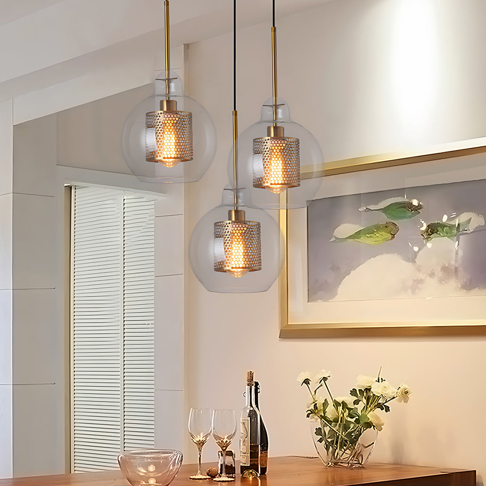 Vintage industriell pendellampe med rund glass og gull – LED pendellampe for spisestue og stue | Luvikno