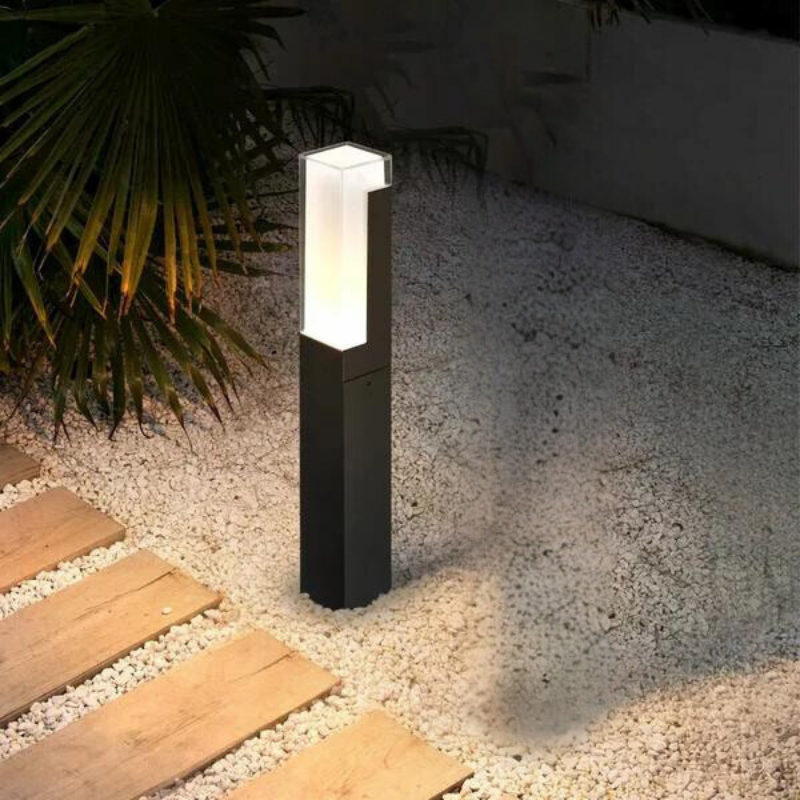 Luvikno | LED Hagebelysning LumiPath | Vanntett IP65 | Aluminiumsramme | 30 cm / 50 cm Høy