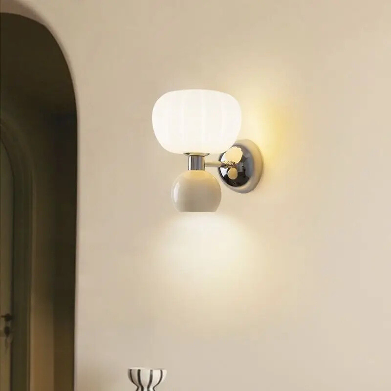 RadiantAura – Luxe LED Vegglampe med G9 Luvikno