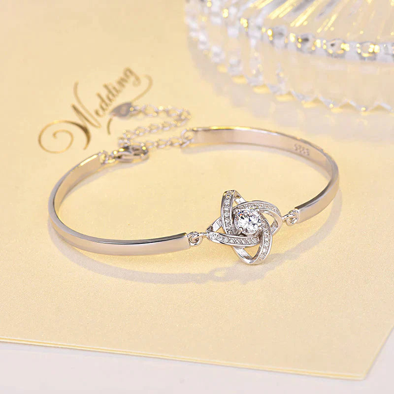 Stilig Love Knot Armbånd | Perfekt for Daglig Bruk Nytelse! Luvikno