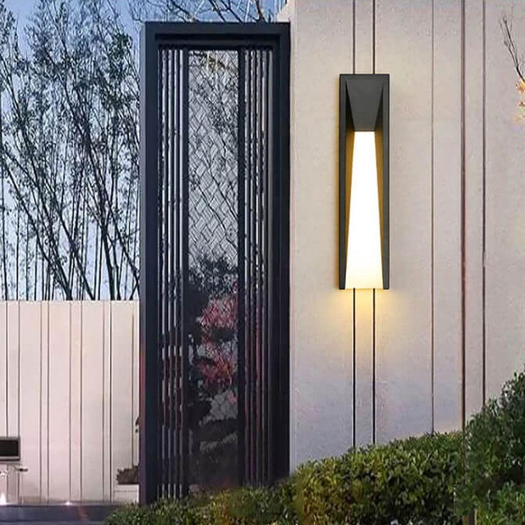 Vanntett Enkel Strip Design LED Utendørs Vegglampe | Luvikno