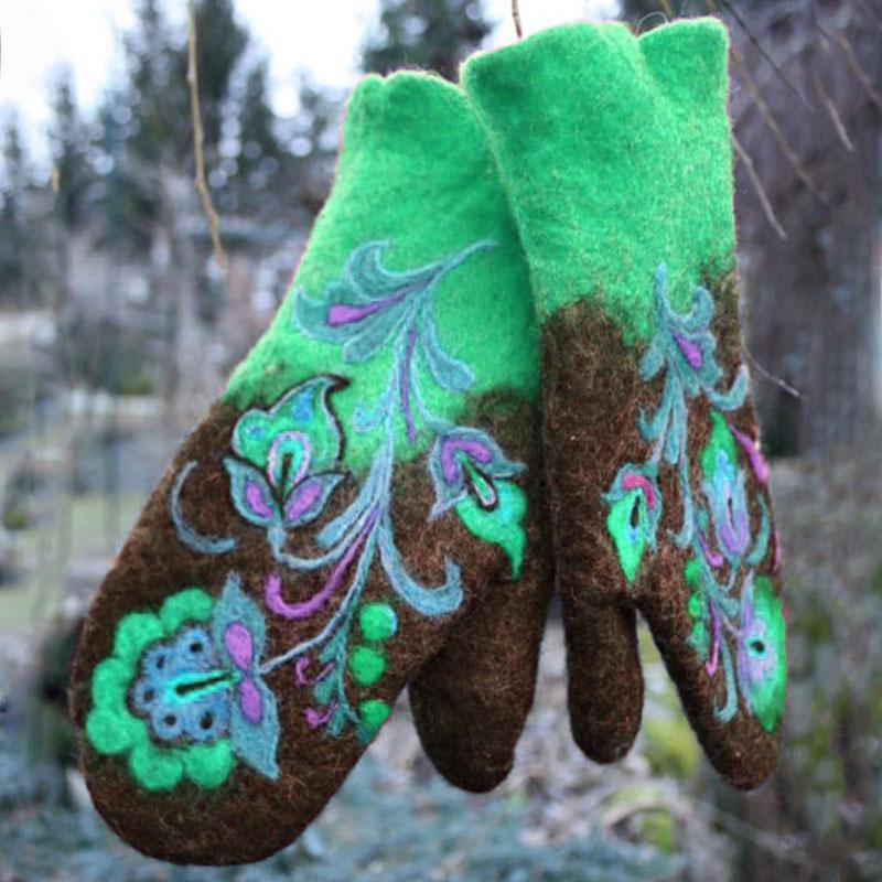 Håndvarmer med juleblomst broderi | Luvikno