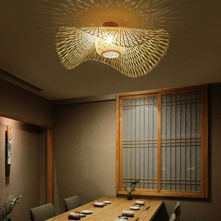 Luvikno | MutoCraft Pendel - Elegant Rattan Hengelys i Japansk Stil