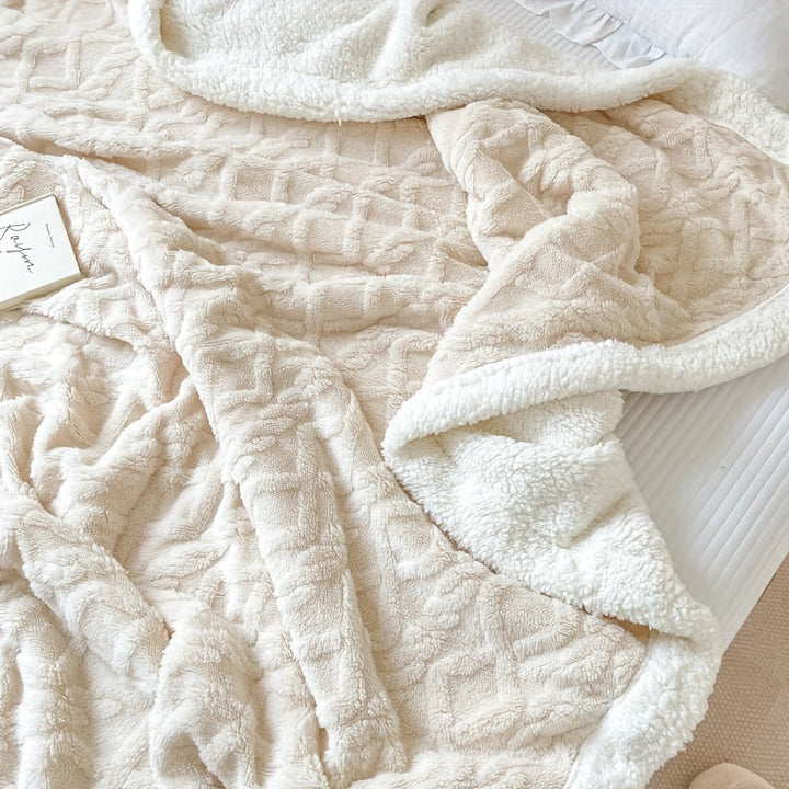 Luvikno | Stilig Vendbar Fleece Teppe for Ultimat Komfort og Varme