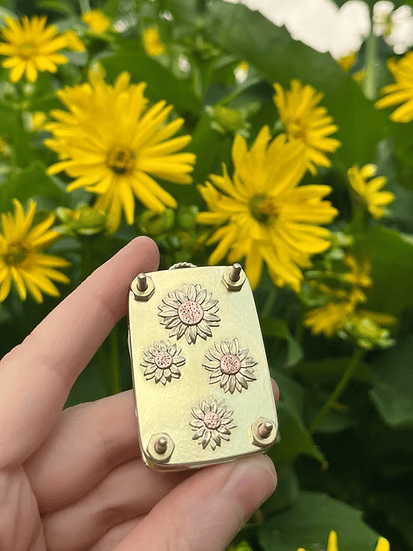 Luvikno | FloraKeep – Hold blomstene dine kjære friske for alltid!