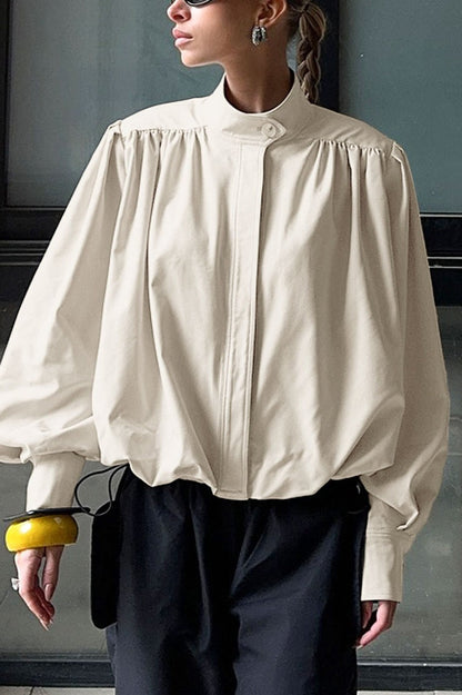 Luvik | Korkea kaulus puffihihainen takki