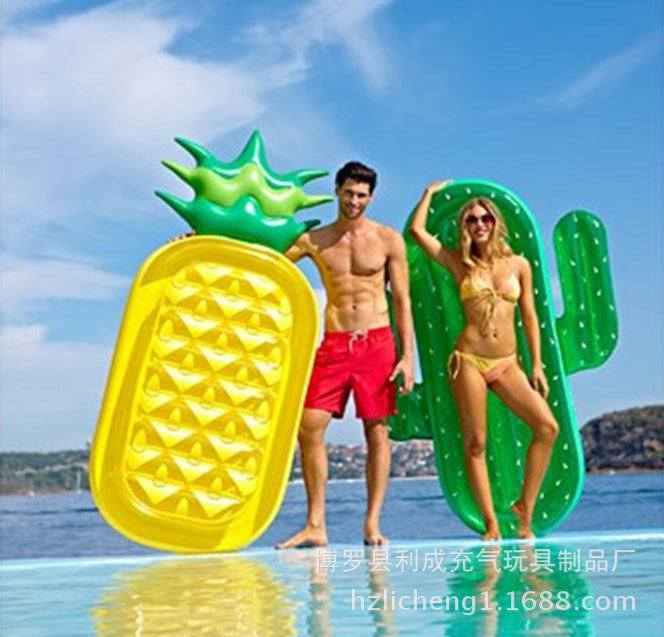 Unisex oppustbar vannlounge i One Size design Luvikno