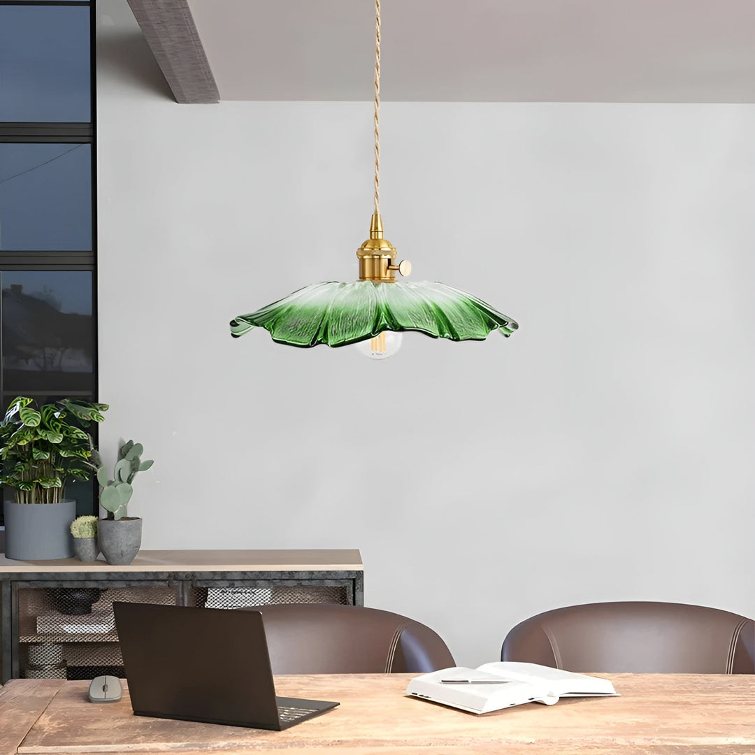 Taklampe med Luviknoomstermotiv – Varmt lys og stiligt design | For hjemmet | Luvikno