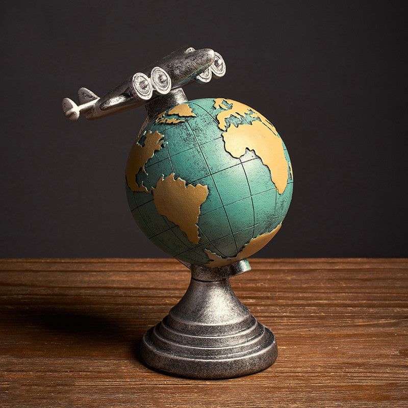 Retro Globe Clock | Luvikno