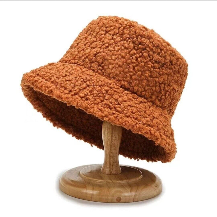CozySheep Hatt - Varm Teddy Bucket for Vinterdager Luvikno