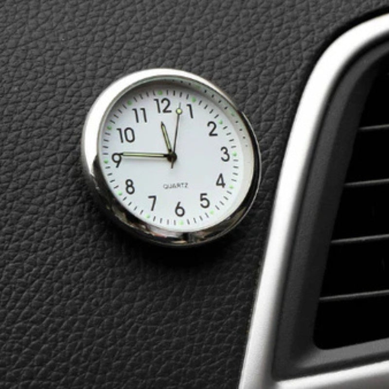 AutoTime Mini Analog Klokke – Selvklebende og Stilleggende Design for Bilinteriør Luvikno