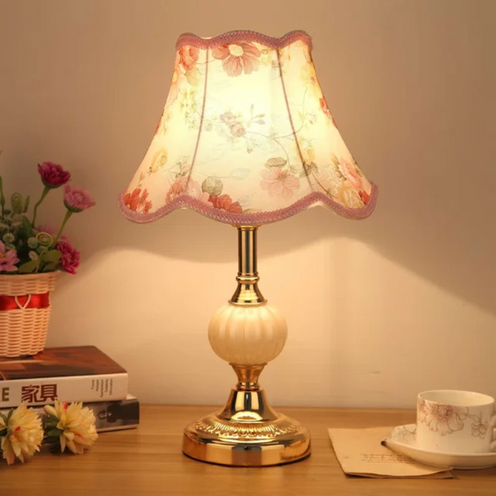 Luvikno | Quixy – Vintage Skandinavisk Bordlampe for Soverom eller Stue