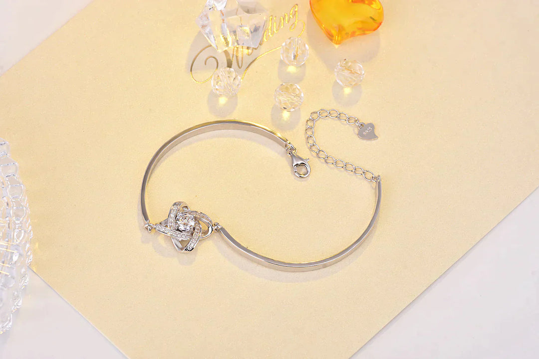Stilig Love Knot Armbånd | Perfekt for Daglig Bruk Nytelse! Luvikno