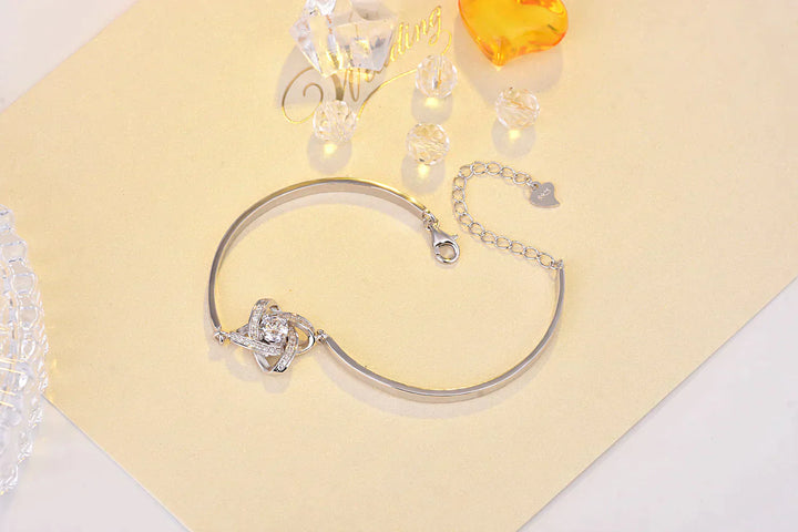Stilig Love Knot Armbånd | Perfekt for Daglig Bruk Nytelse! Luvikno