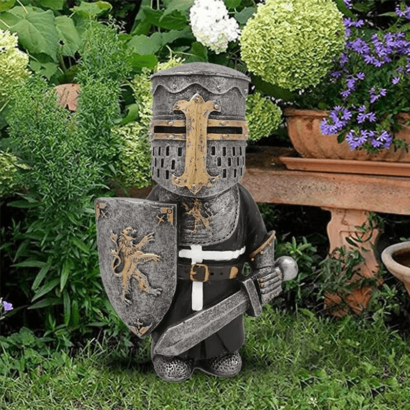 Little Knight Garden Guardian | Luvikno