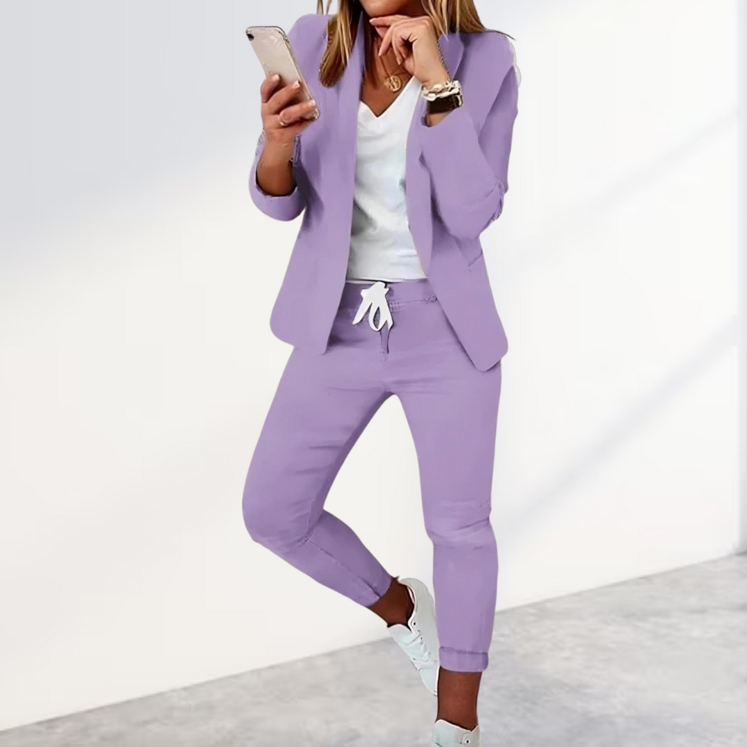 Luvik | Stilig ensemble med blazer og bukser
