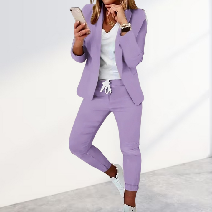 Luvik | Stilig ensemble med blazer og bukser