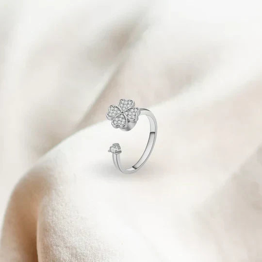 Luvikno | CalmRing Nua - Stylish Ring for Stress and Anxiety