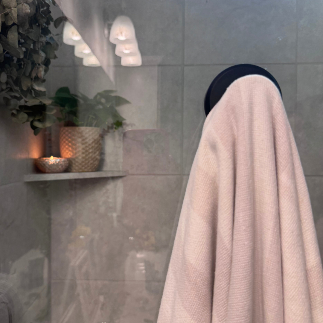 Luvikno | GripForce — Holder selv de tyngste skattene dine sikkert – uten merker og irriterende glidning! (3 stykker)
