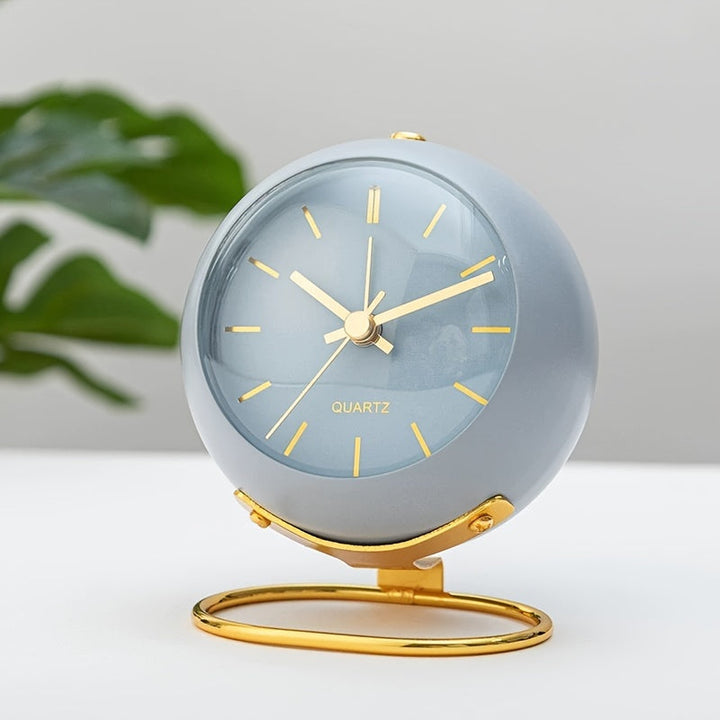 TimelessBell – Retro Analog Vekkerklok med Stillegående Bevegelse | Luvikno