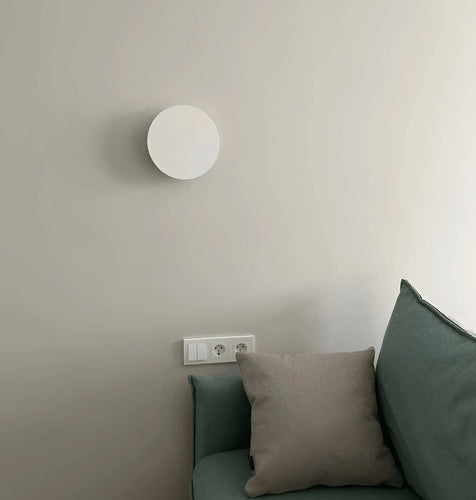 Luvikno | Stilig belysning: Luksus LED vegglampe med elegant akryl og berøringskontroll