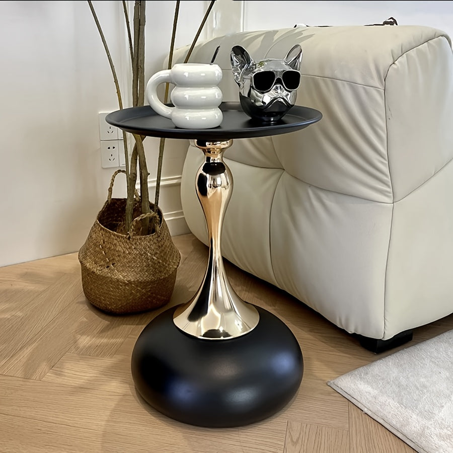 Moderne sidekabinett med keramisk base og metallben – 55 cm høy | Luvikno