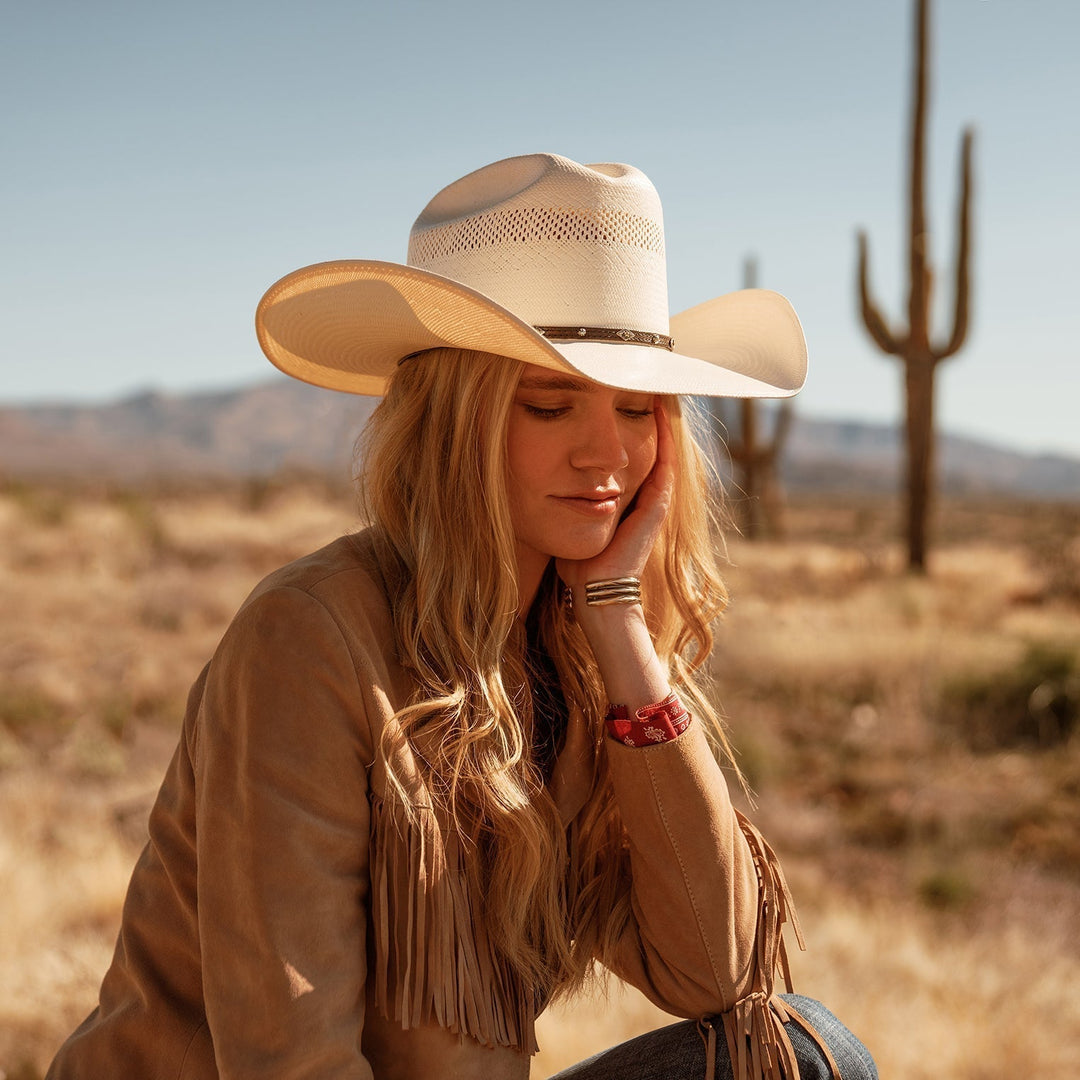 Cattleman's Charm Strå Cowboyhatt | Luvikno