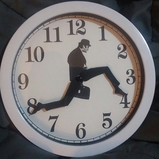 Ministry of Silly Walks Clock | Luvikno