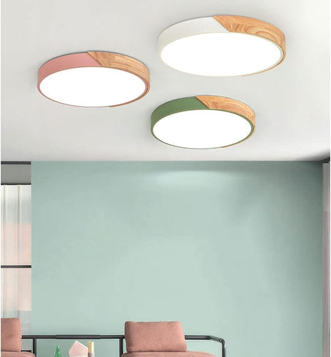 LED Taklampe med Treakent Ramme Luvikno
