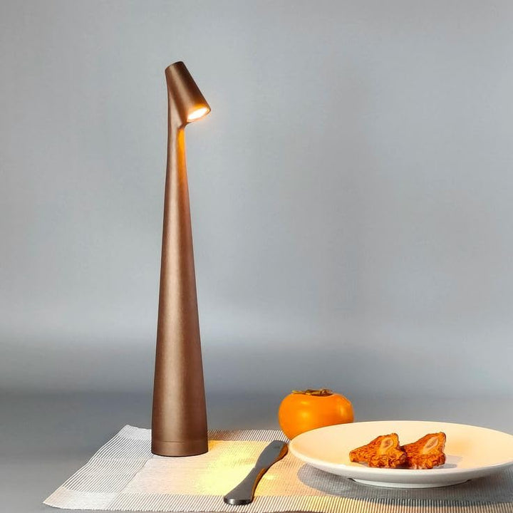 Bordlampe Moderne Rød Metall LED Lys Luvikno