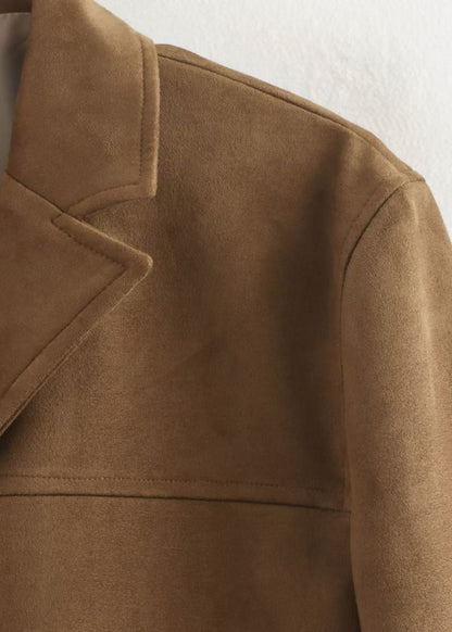 Luvik | Mokkanahka Napillinen Bleiseri, jossa on Läpätaskut