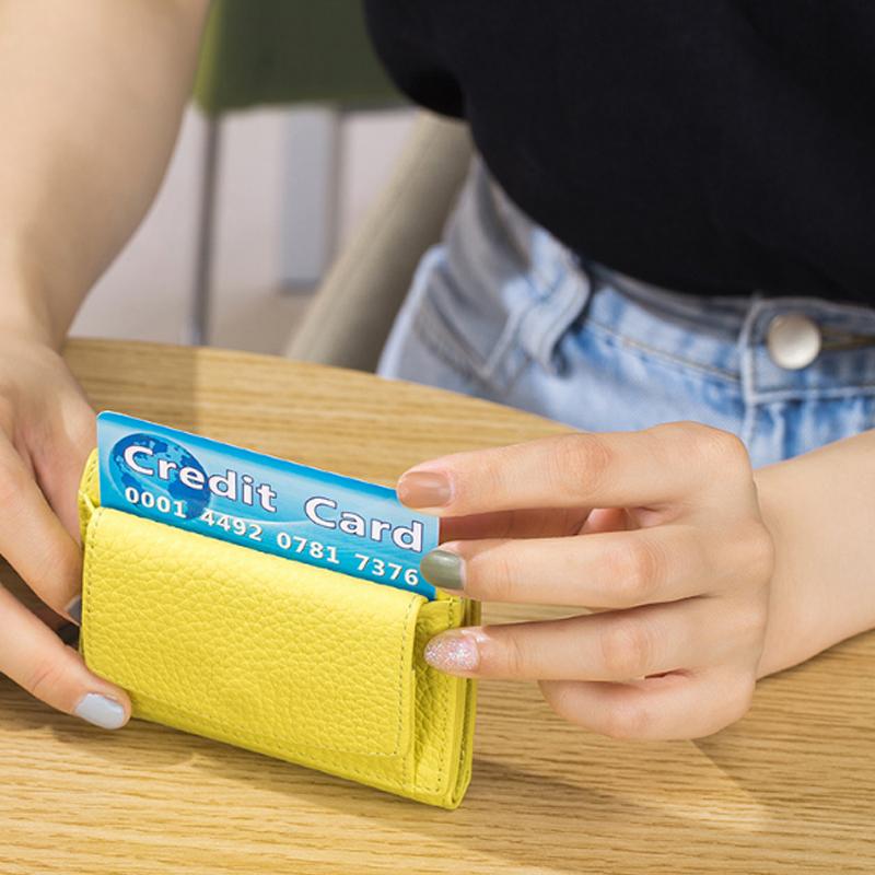 Luvikno | Håndlaget RFID-lommebok laget av mykt skinn