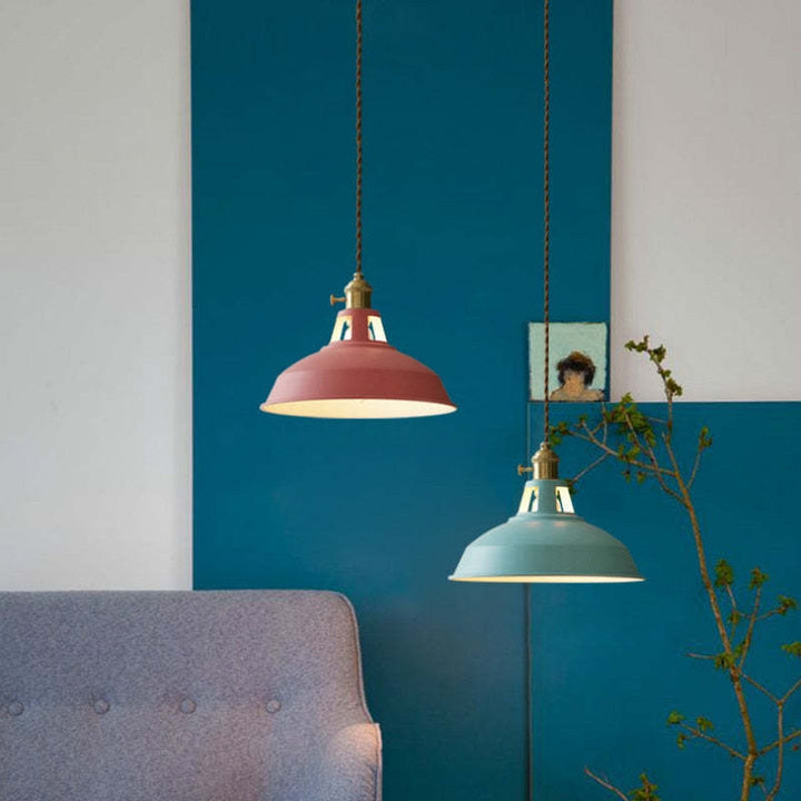 Luvikno | RadiantGlow lysekrone - Luksus metall lysekrone for elegante interiører