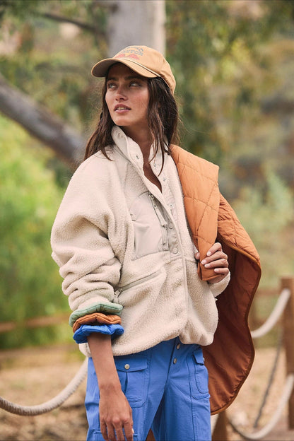 Luvik | Sherpa Vapaa-ajan Takki