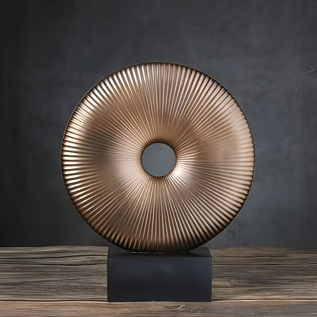 Rund Skulptur i Vintage Stil – Kinesisk Inspirert | Stilren Hjemmedekor laget av Harpiks | Luvikno