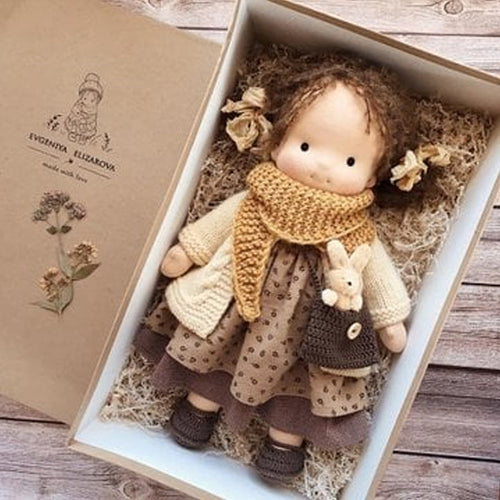 Luvikno | Håndlaget Waldorf dukke